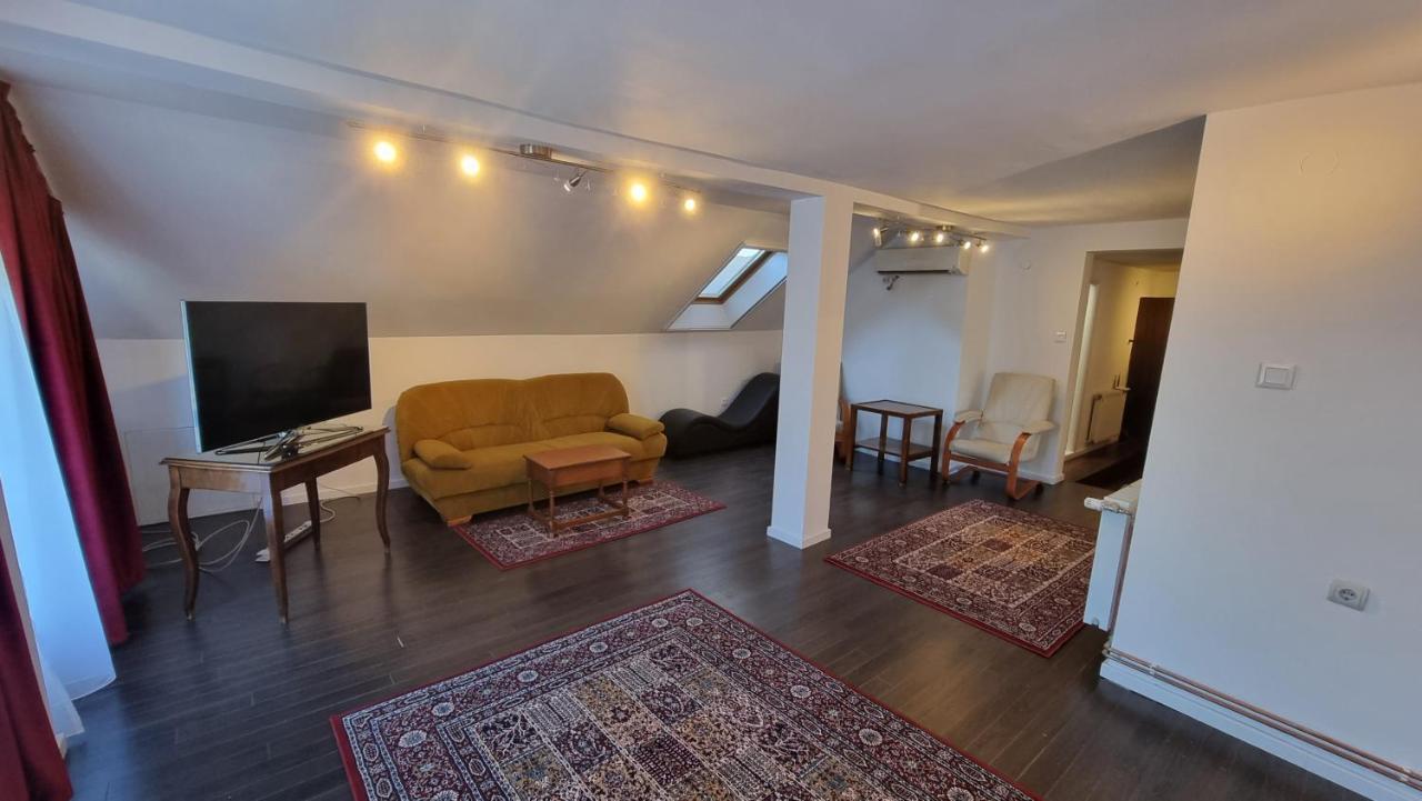 Vila Parc Kluż-Napoka Zewnętrze zdjęcie