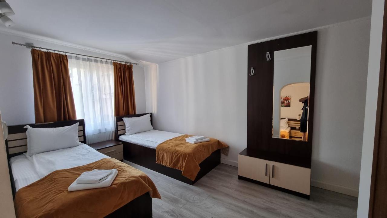Vila Parc Kluż-Napoka Zewnętrze zdjęcie